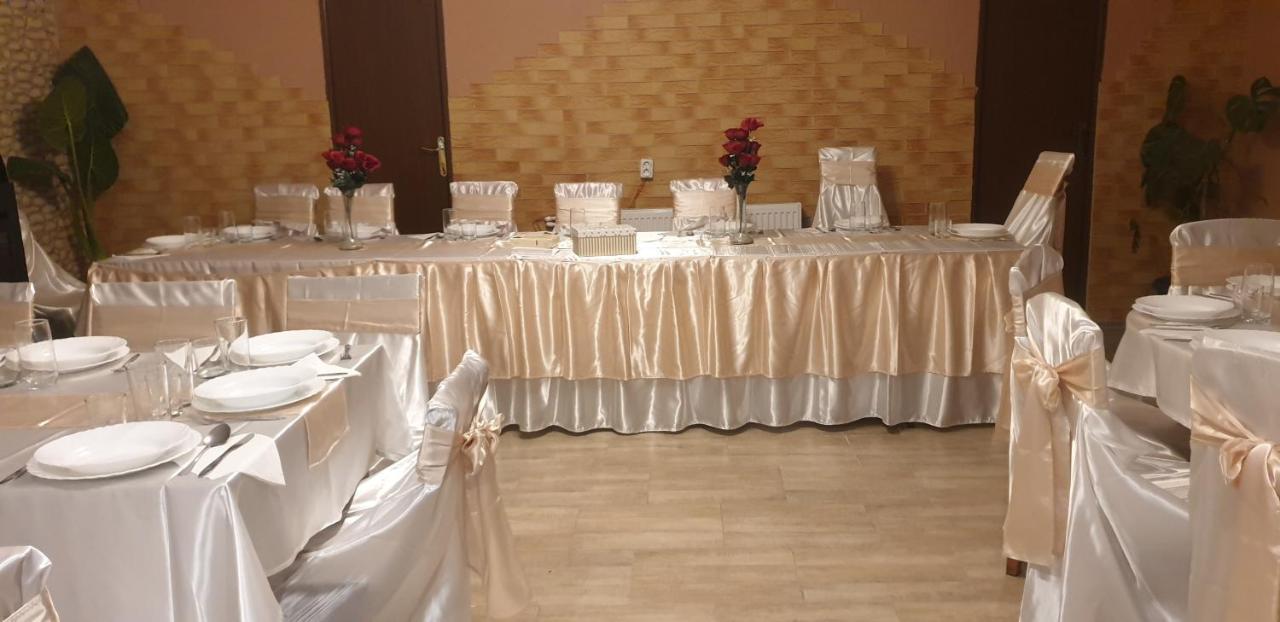 Casa De Vacanta Emd Ieşelniţa Buitenkant foto