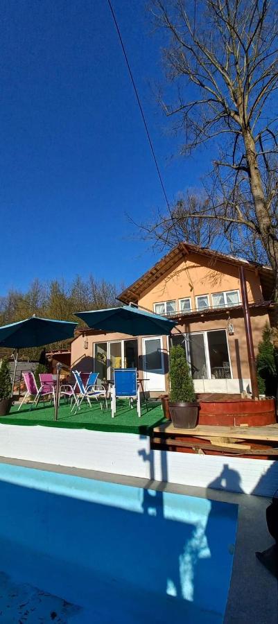 Casa De Vacanta Emd Ieşelniţa Buitenkant foto